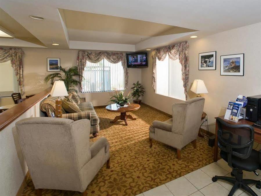 Best Western Exeter Inn & Suites Eksteriør billede